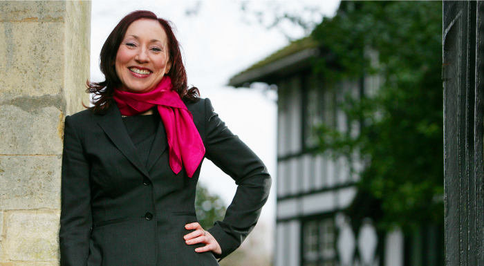 Rebecca Taylor 700x385